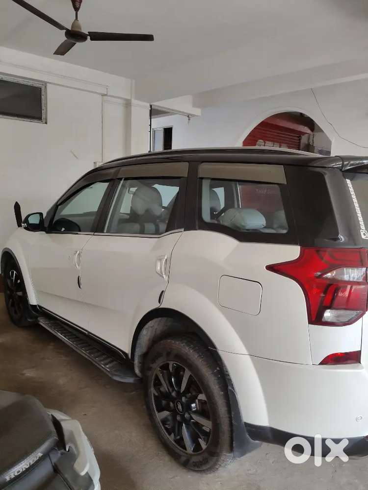 Mahindra Xuv500 2019 Diesel 79860 Km Driven