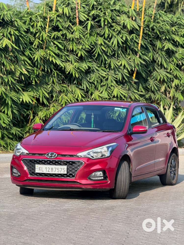 I 20 Sportz 1.2  Single Owner ,fully Company Service