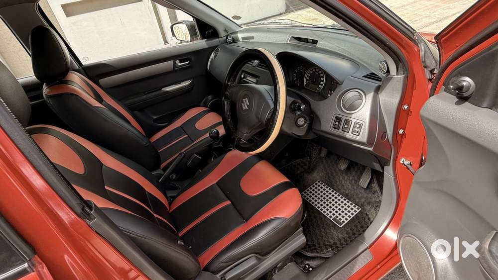 Maruti Suzuki Swift Vxi + Manual, 2006, Petrol