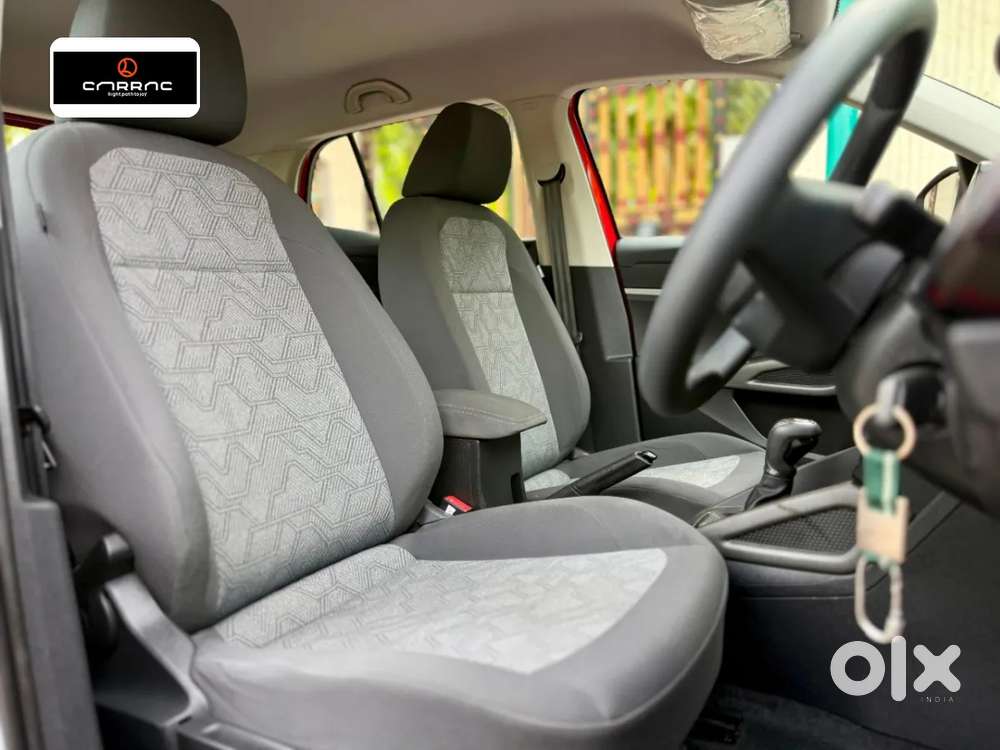 Skoda Kylaq Signature At, 2025, Petrol