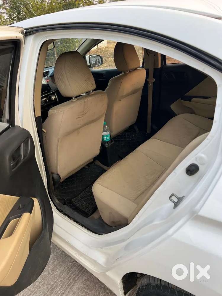 Gadi Mai Koi Kaam Nahi Hai