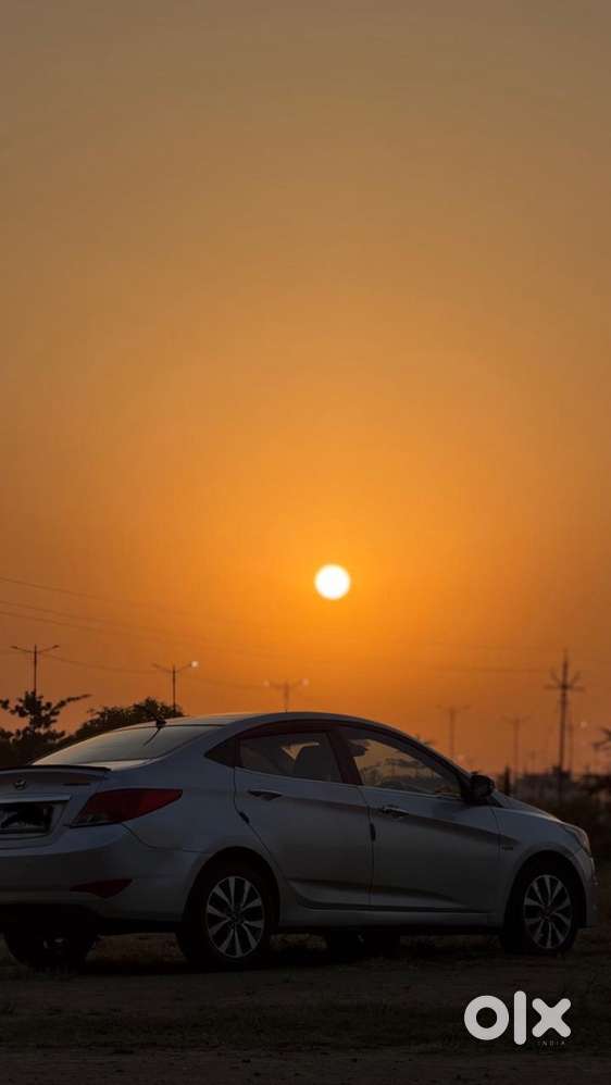 Hyundai Fluidic Verna 2015