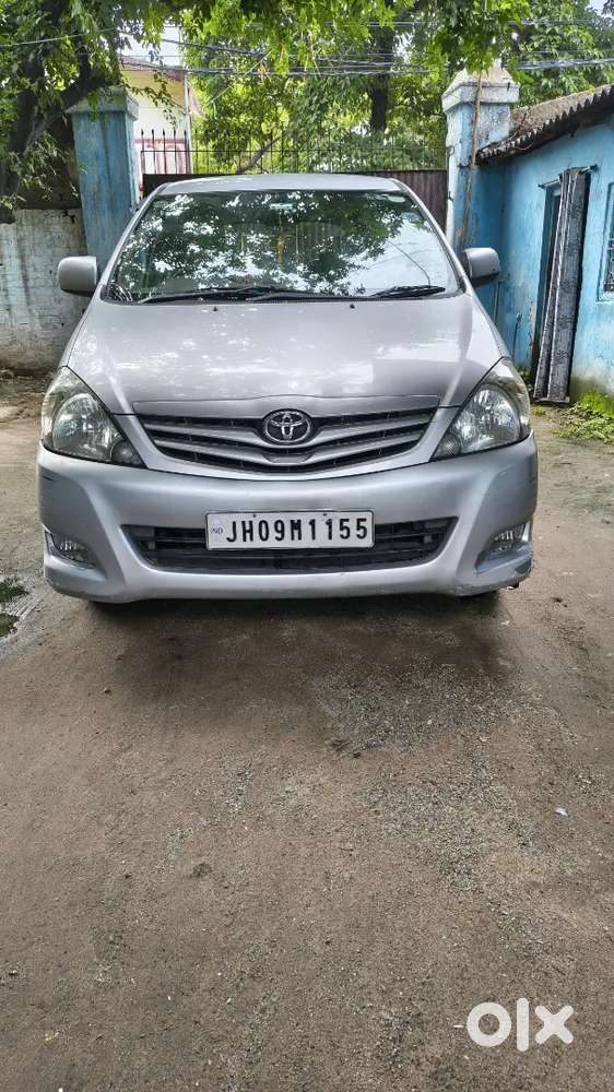Toyota Innova 2009 Diesel Well Maintained