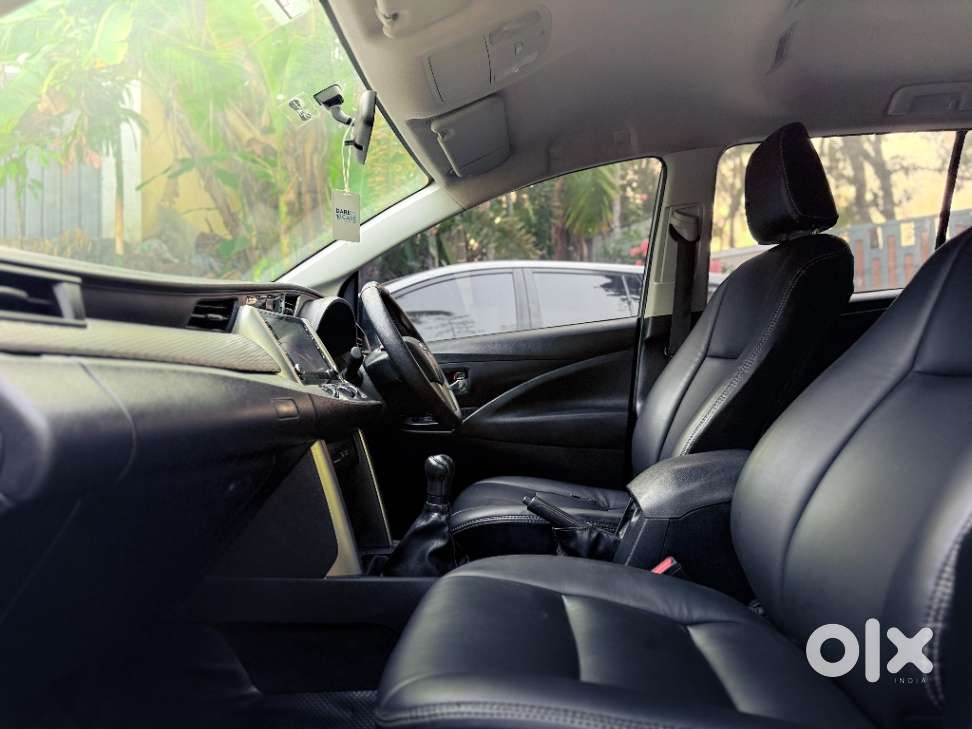 Toyota Innova Crysta [2020-ongoing] 2.4 Gx 7 Str, 2022, Diesel