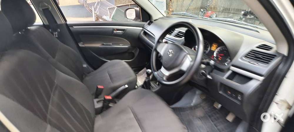 Maruti Suzuki Swift Vxi, 2014, Petrol