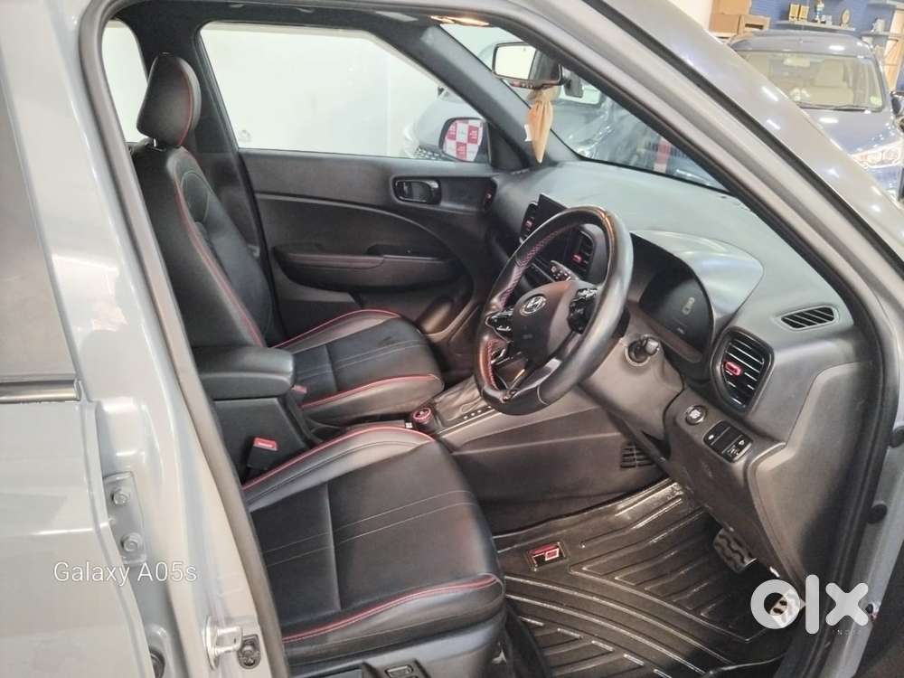 Hyundai Venue N Line 1.0 N8 Turbo Dct Dual Tone, 2022, Petrol