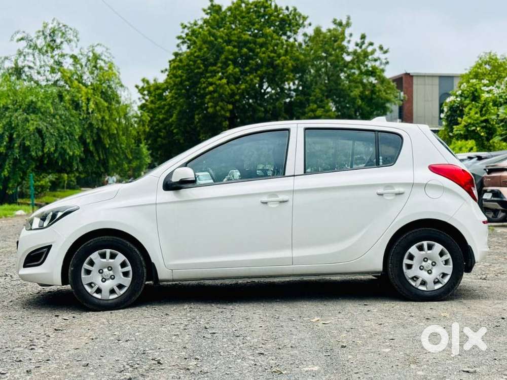 Hyundai I20 Magna Optional 1.2, 2013, Petrol