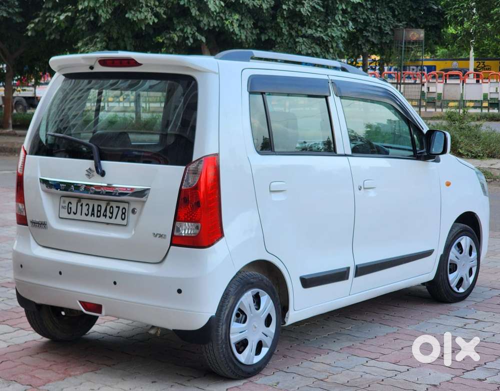 Maruti Suzuki Wagon R Vxi 1.0, 2016, Cng & Hybrids