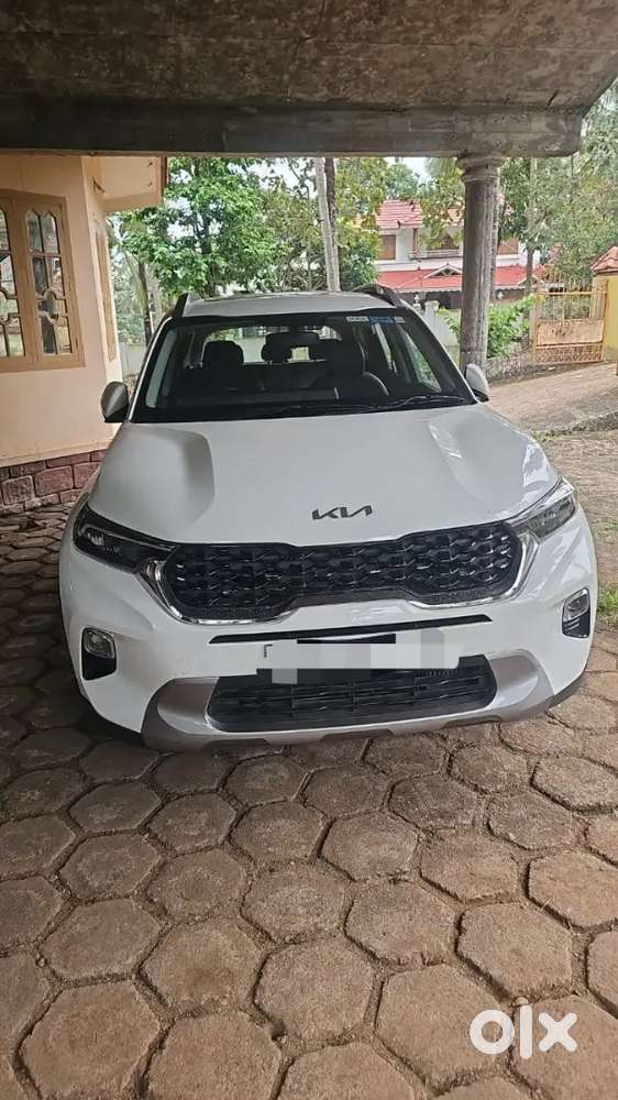Kia Sonet 1.0 Turbo Petrol Automatic | 2023 Model | Sunroof