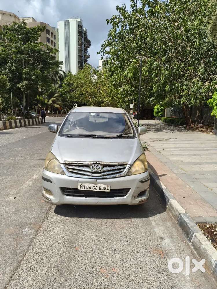 Toyota Innova V 2005  Vip Number 0084  Excellent Condition