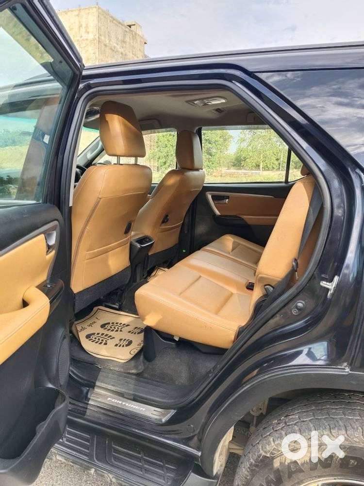 Toyota Fortuner 4x2 At 2.8 Diesel, 2022, Diesel