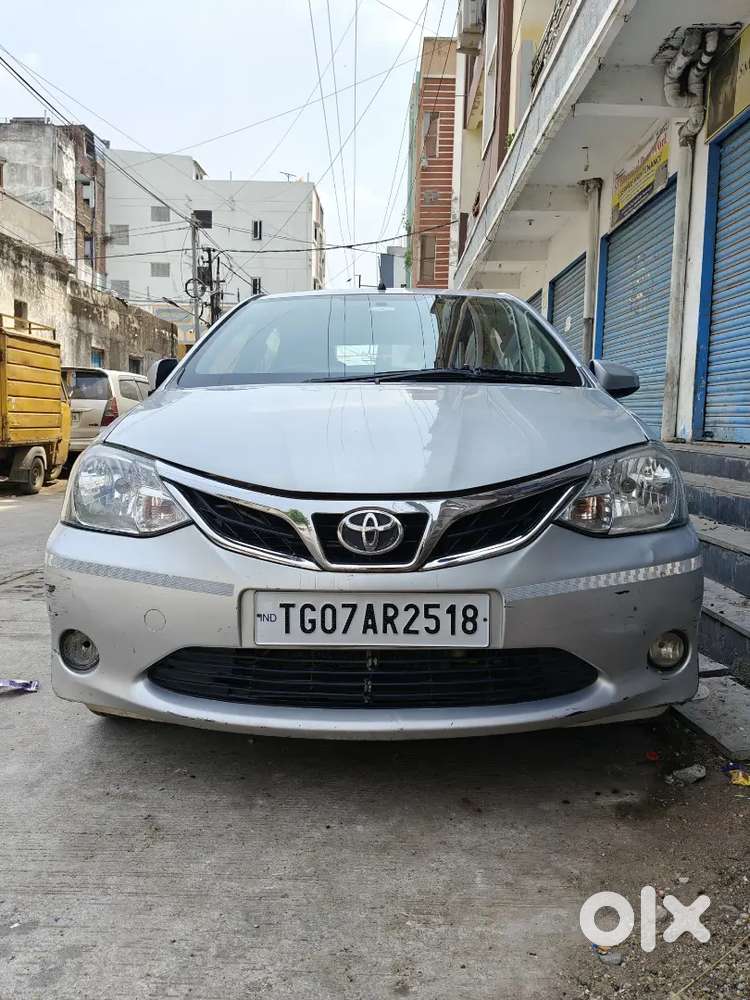 Toyota Etios 2015 Diesel 150000 Km Driven