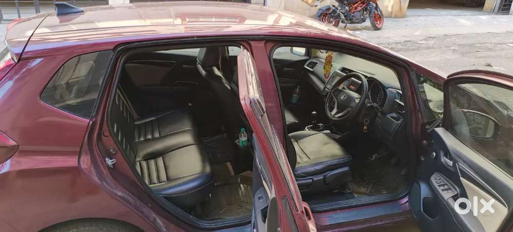 Honda Jazz 2015 Diesel Well Maintained