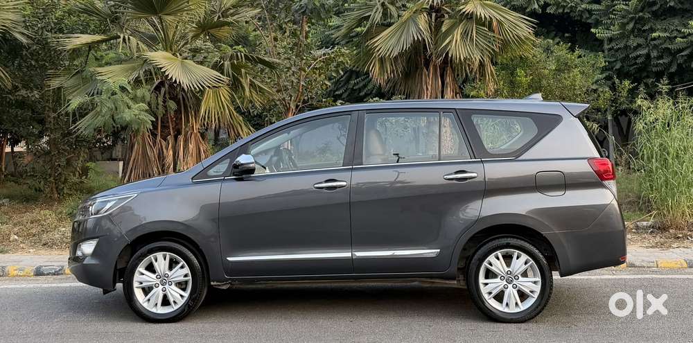 Toyota Innova Crysta 2.7 Zx At, 2017, Petrol