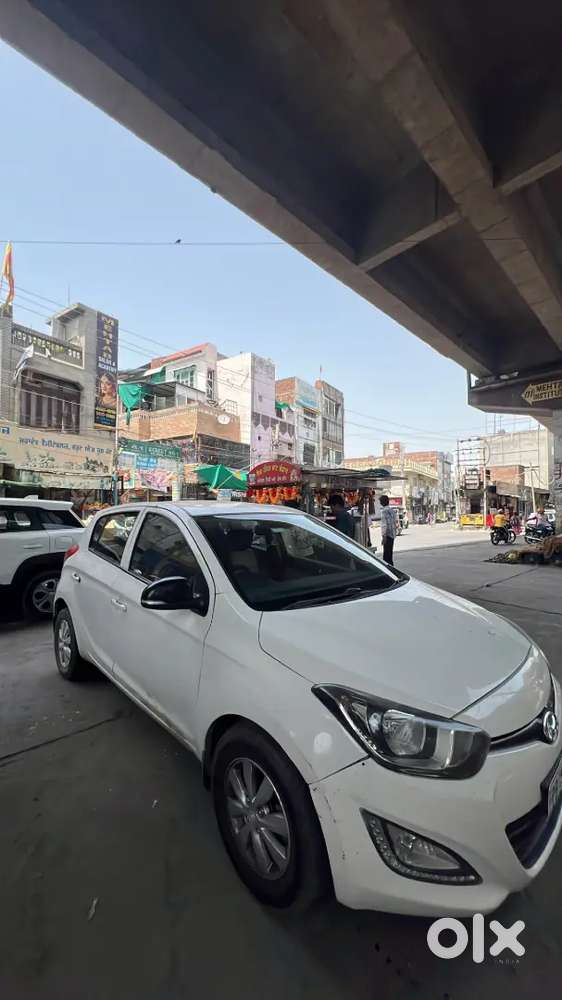 Hyundai I20 2013 Diesel 215000 Km Driven Genuine Condition