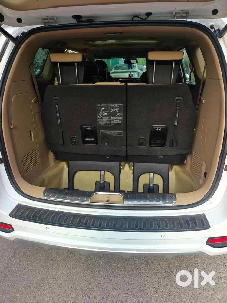 Kia Carnival Limousine, 2021, Diesel