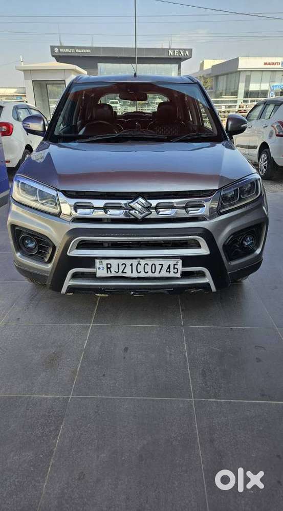 Maruti Suzuki Brezza 1.5 Zxi Plus Smart Hybrid, 2022, Petrol