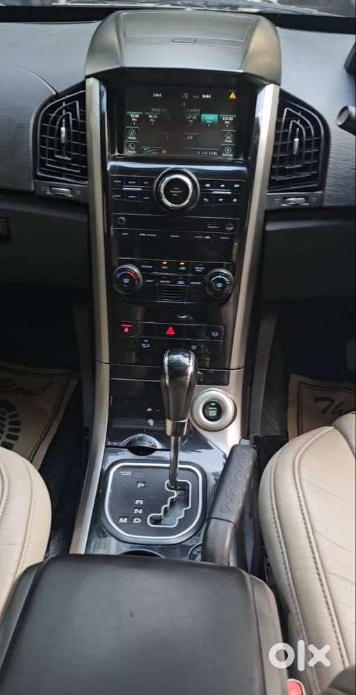 Mahindra Xuv500 W9 At 1.99, 2018, Diesel