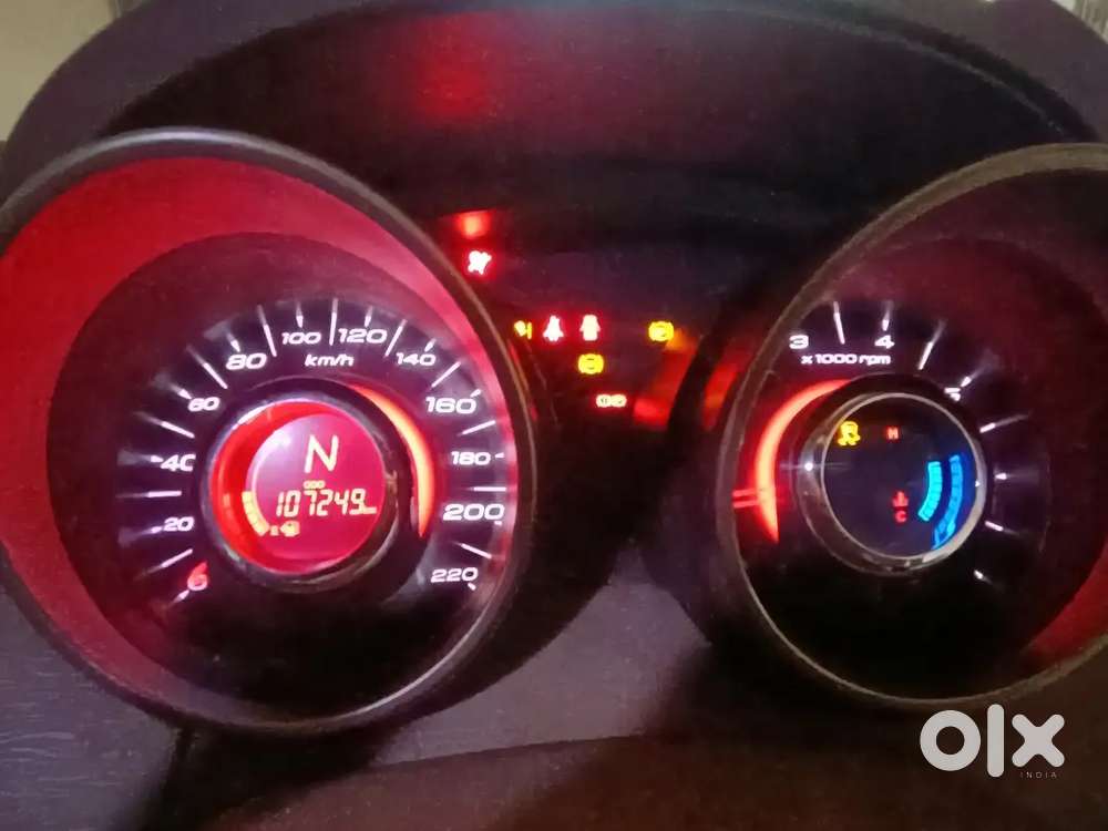 Mahindra Xuv500 2013 Diesel 108000 Km Drive