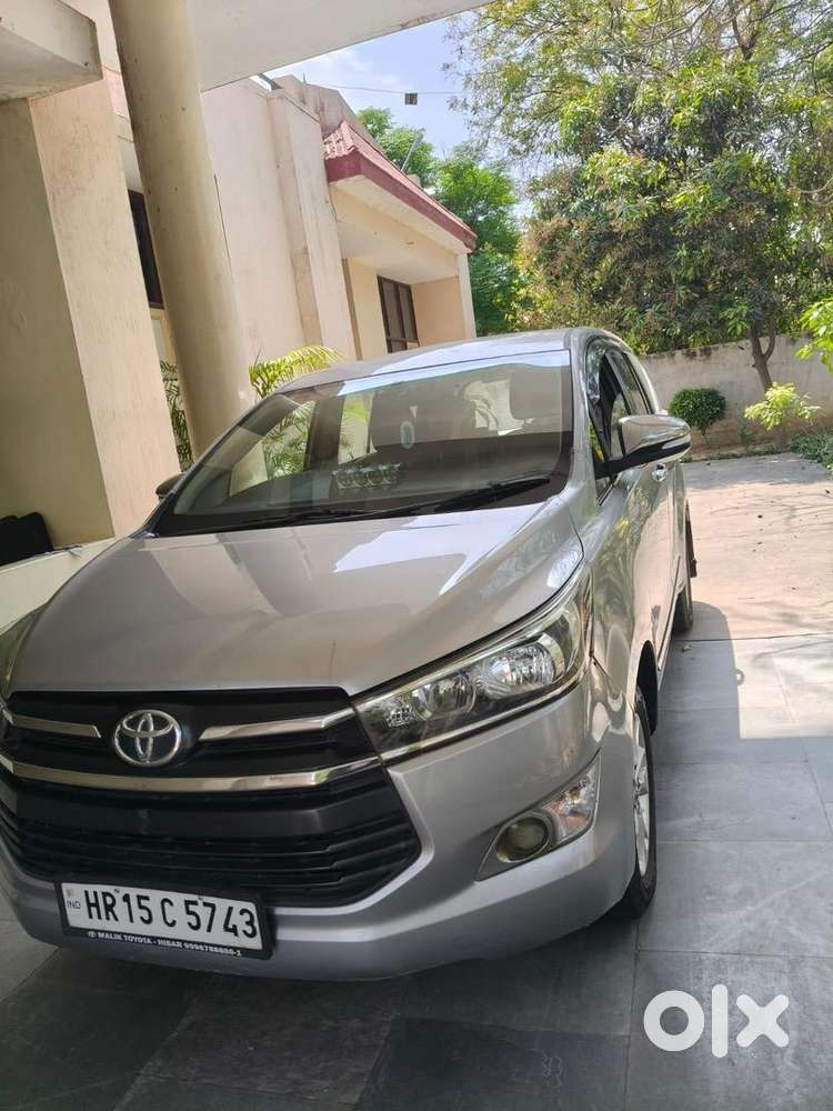 Innova Cresta 2.8 G Automatic 2017