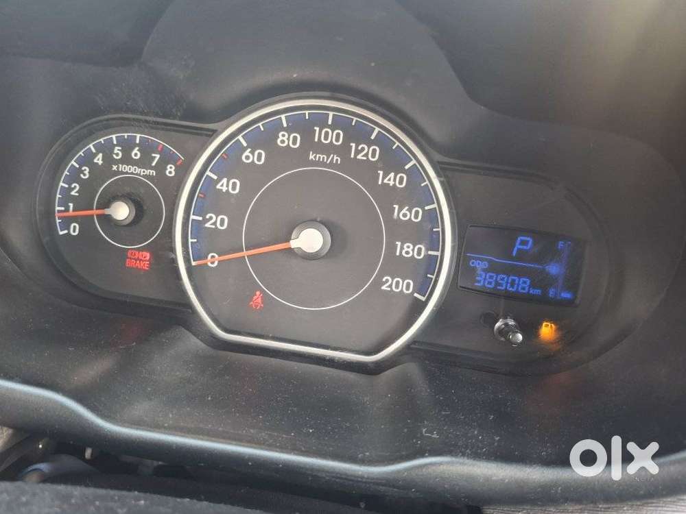 Hyundai I10 Sportz At, 2012, Petrol