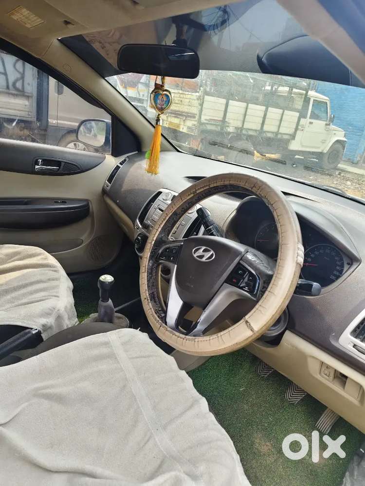 Hyundai I20 2014 Petrol 40000 Km Driven
