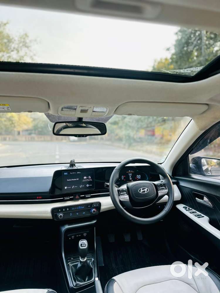 Hyundai Verna Crdi Vgt Sx 1.5, 2023, Petrol