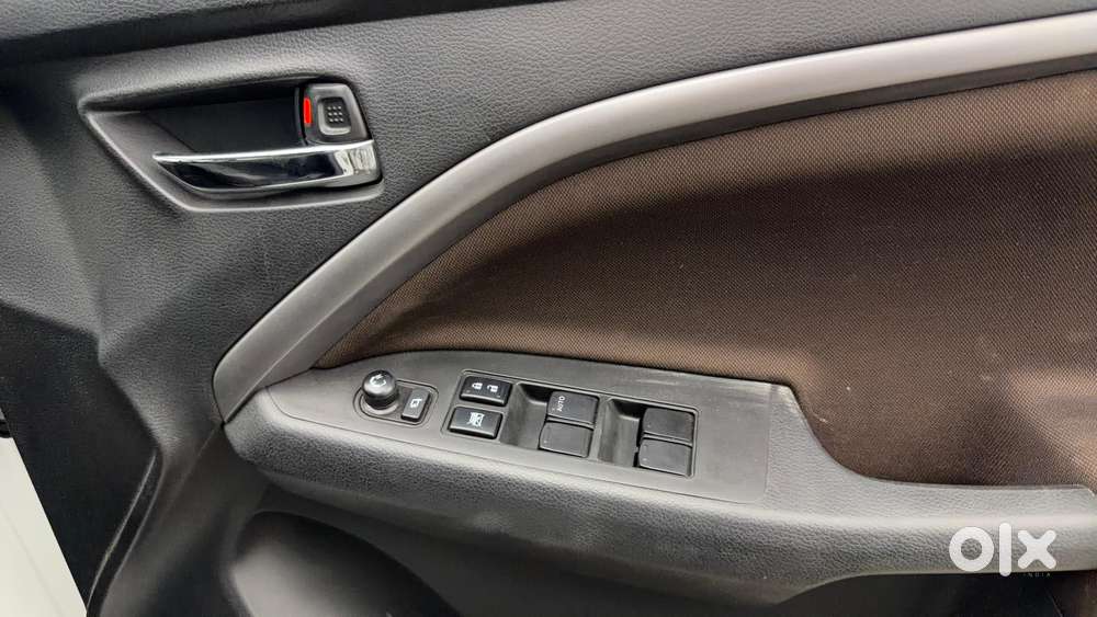 Maruti Suzuki Brezza 1.5 Zxi At Smart Hybrid, 2023, Petrol