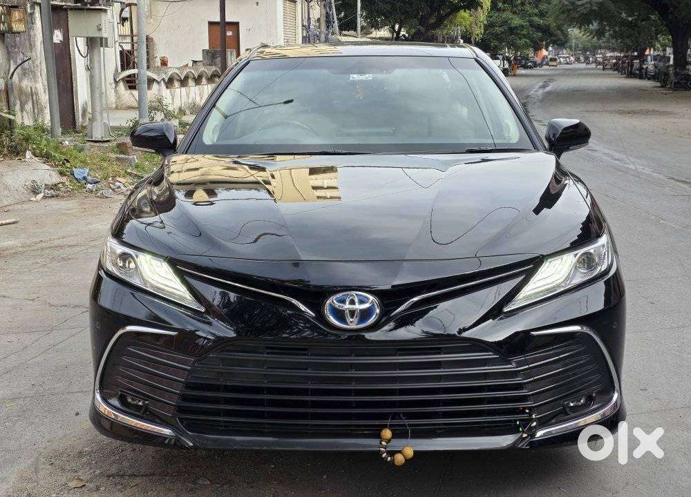 Toyota Camry Hybrid, 2024, Petrol