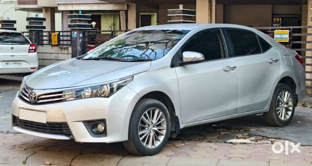 Toyota Corolla Altis 2013-2017 Vl At, 2016, Petrol