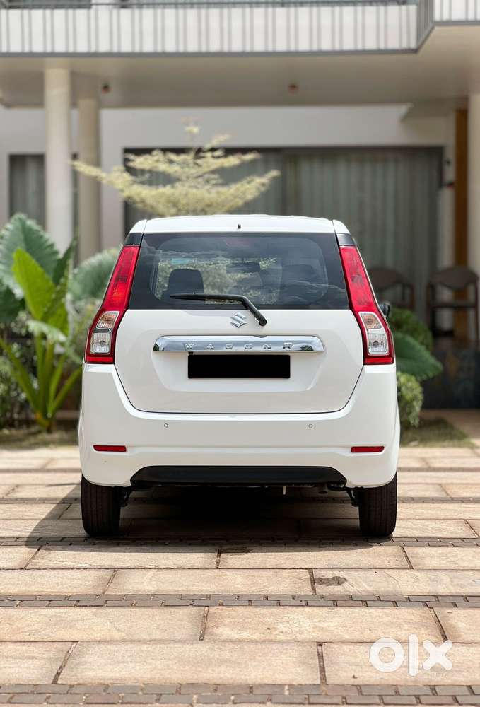 Maruti Suzuki Wagon R Zxi Automatic, 2024, Petrol
