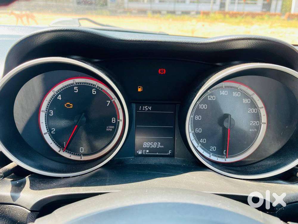 Maruti Suzuki Swift 2018 Vxi, 2019, Petrol