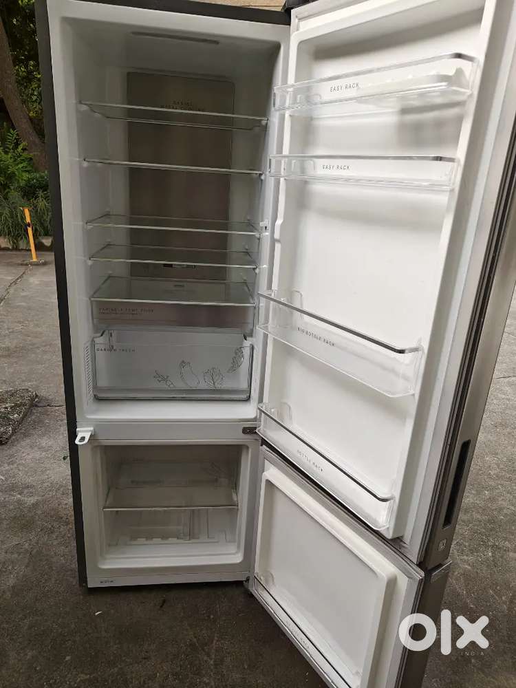 Whirlpool 312 L Frost Free Double Door 3 Star Convertible Refrigerator