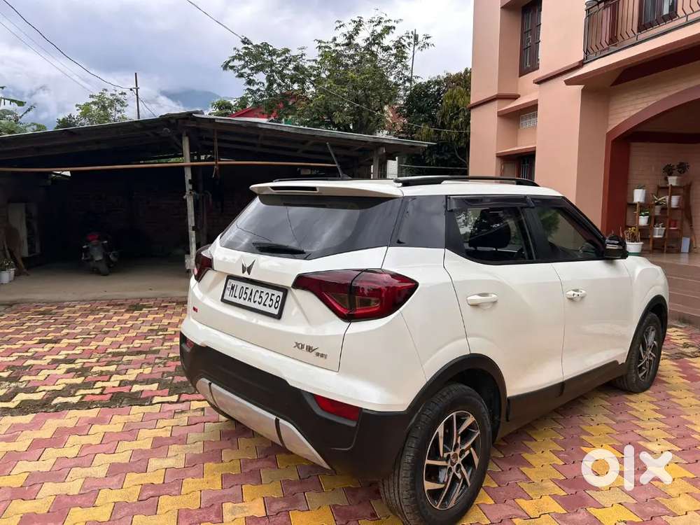 Mahindra Xuv300 2023 Petrol