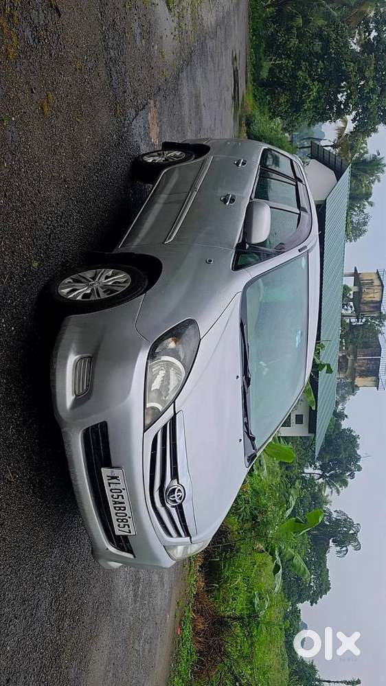 Toyota Innova 2.5 G (diesel) 7 Seater, 2010, Diesel