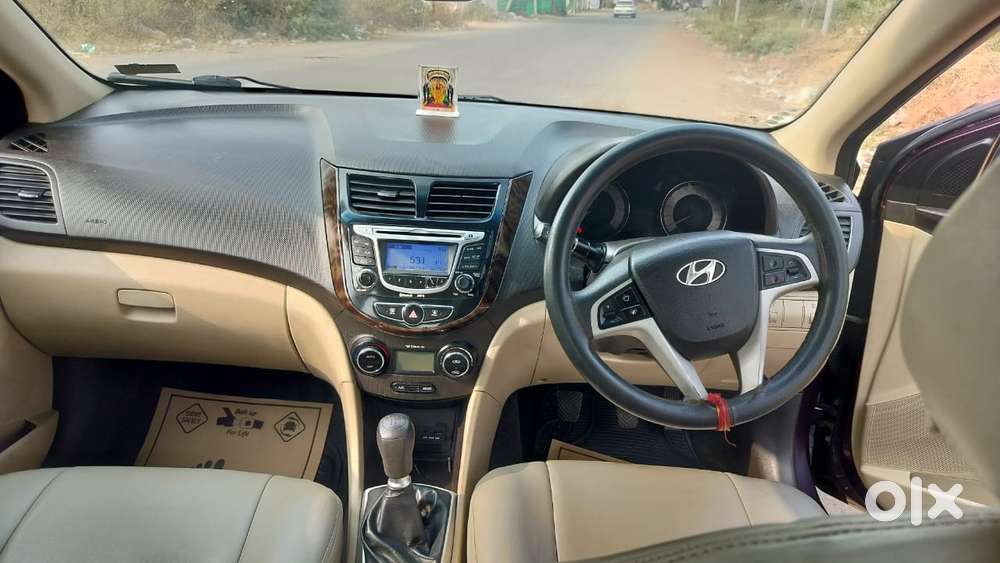 Hyundai Verna Vtvt 1.6 Sx, 2012, Petrol
