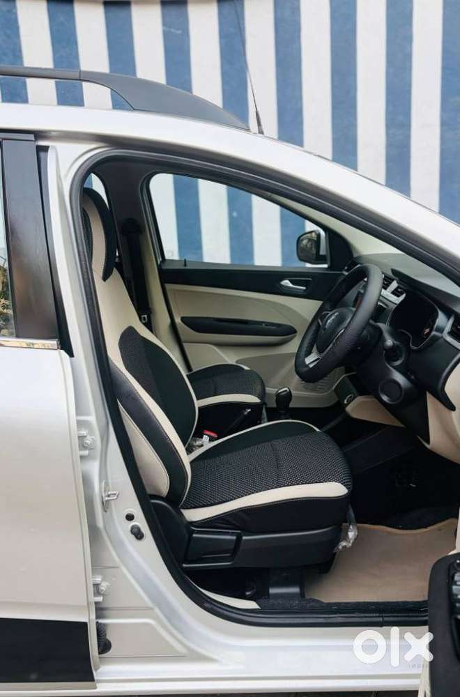 Renault Triber, 2021, Petrol