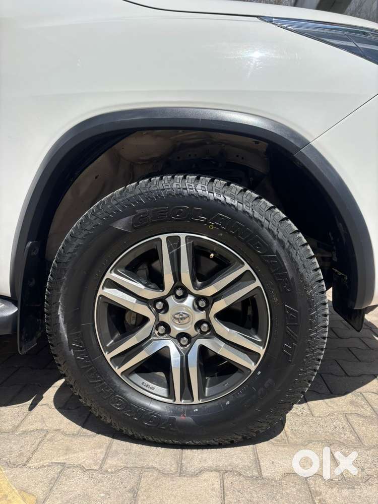 Toyota Fortuner 4x2 Mt 2.8 Diesel, 2021, Diesel