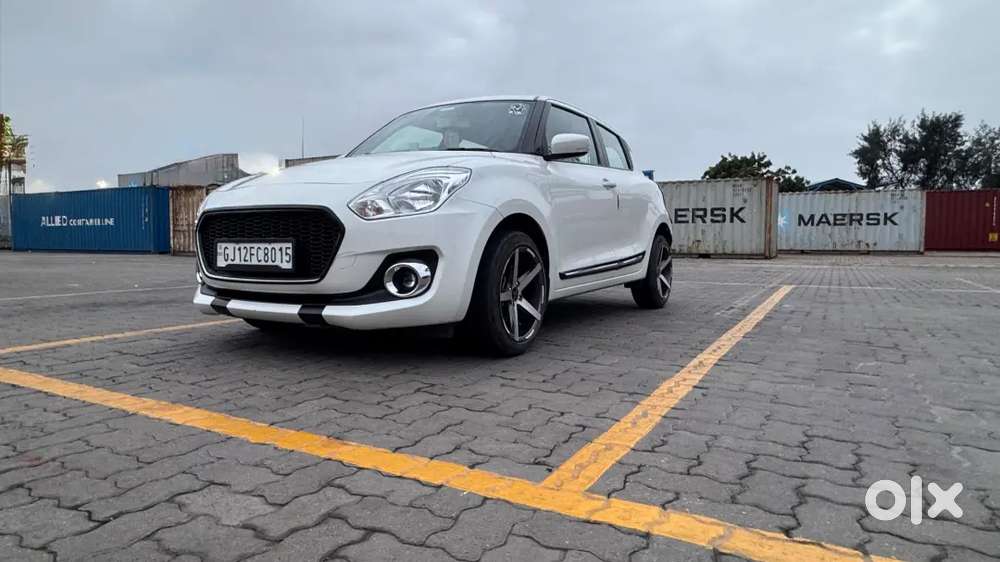 Maruti Suzuki Swift 2023 1st Petrol Manual