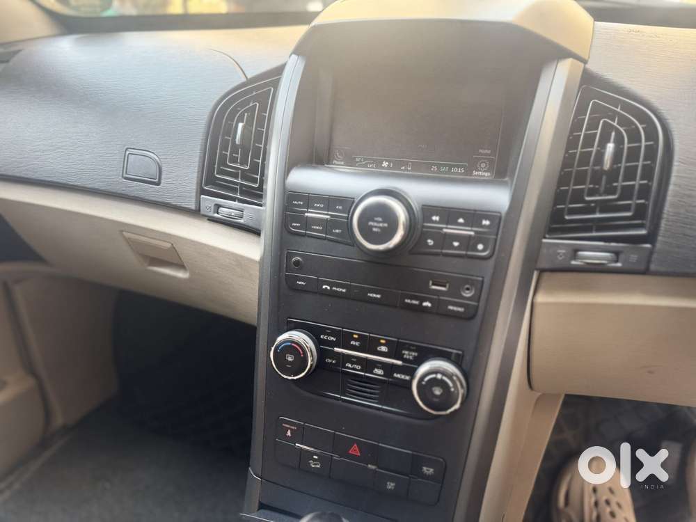 Mahindra Xuv500 At W6 2wd, 2017, Diesel