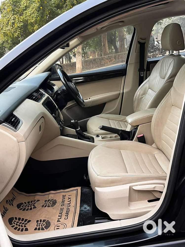 Skoda Octavia Elegance 1.8 Tsi At, 2016, Petrol