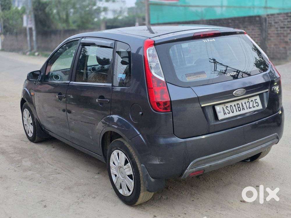 Ford Figo 2012-2015 Diesel Celebration Edition, 2012, Diesel