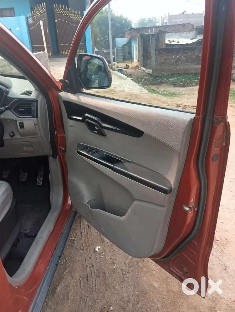 Mahindra Kuv100 Nxt 2016 Cng & Hybrids 50000 Km Driven