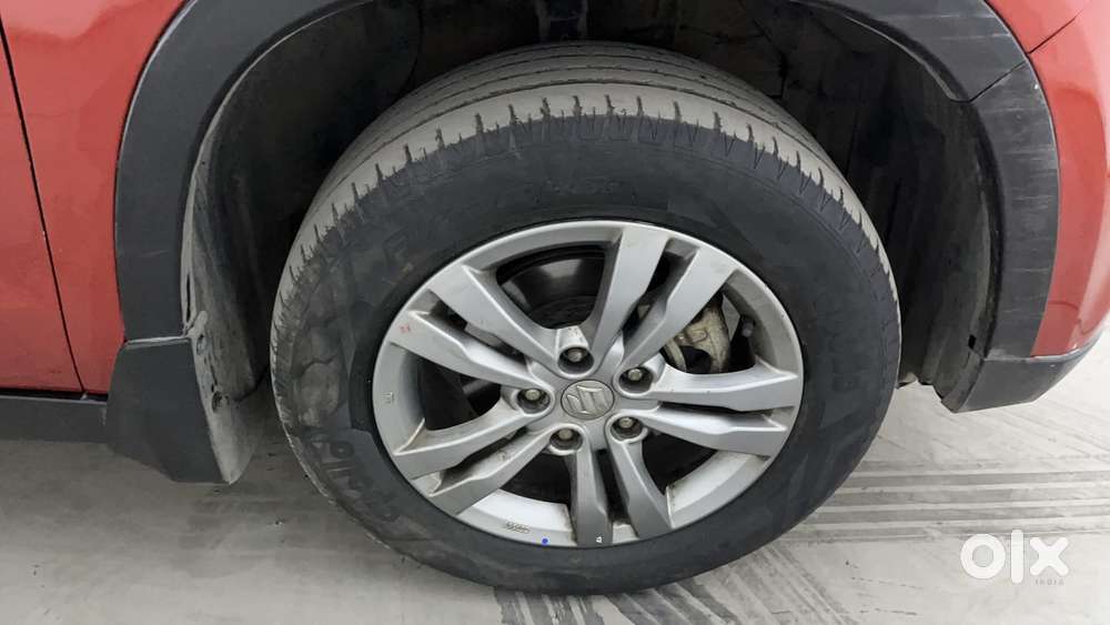 Maruti Suzuki Vitara Brezza Zdi+ Dual Tone Mt, 2016, Diesel