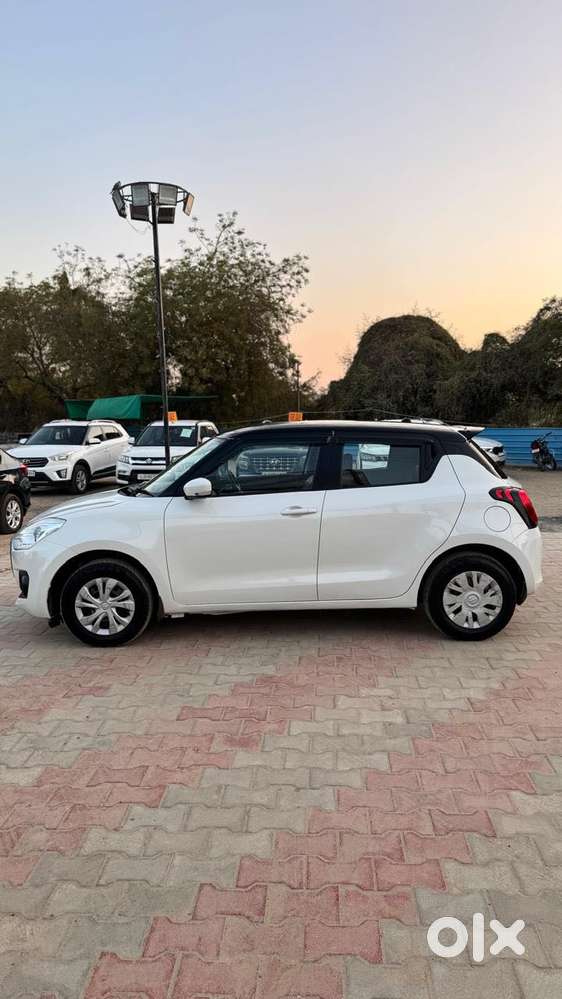Maruti Suzuki Swift Vvt Vxi, 2022, Petrol