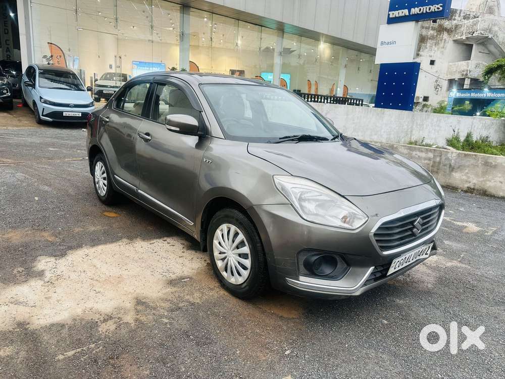 Maruti Suzuki Swift Dzire 1.3 Vxi, 2017, Petrol