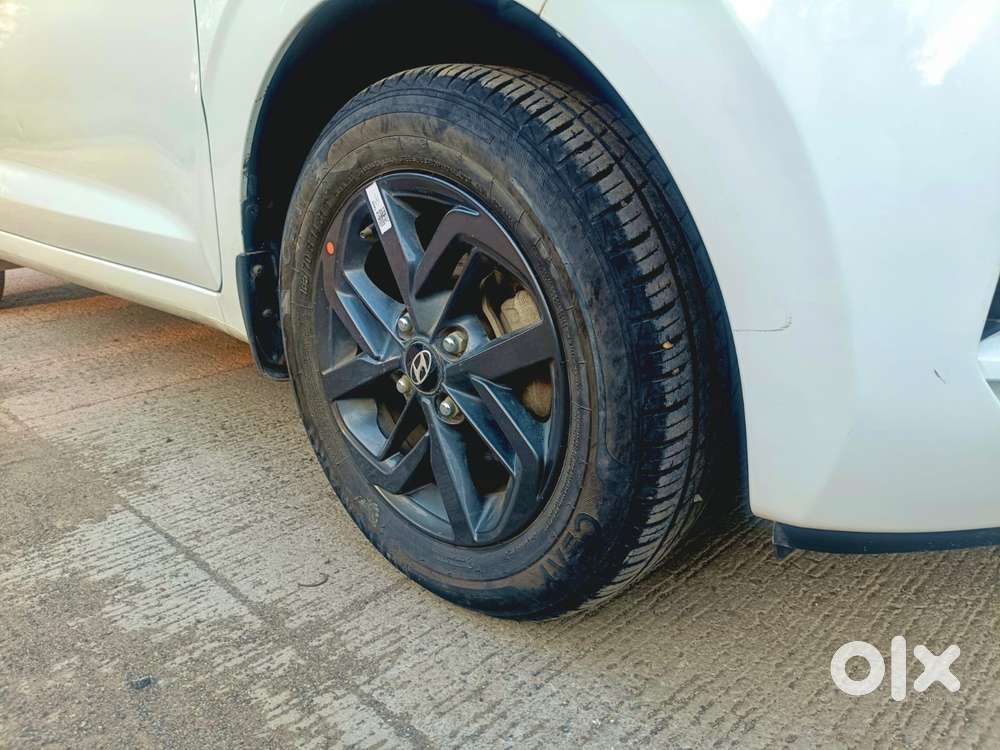 Hyundai Grand I10 Nios Sportz 1.2 At, 2022, Petrol