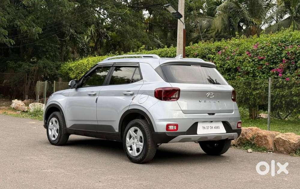 Hyundai Venue S Plus Mt 1.2 Kappa, 2021, Petrol