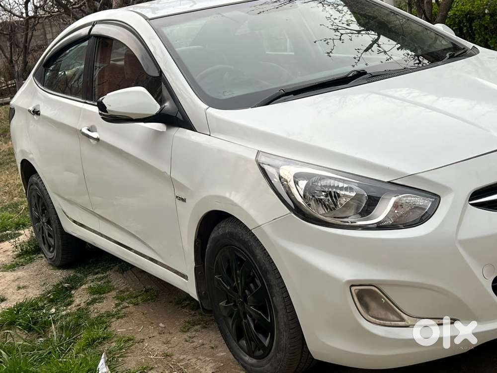 Hyundai Fluidic Verna 2013 Diesel Manual Car