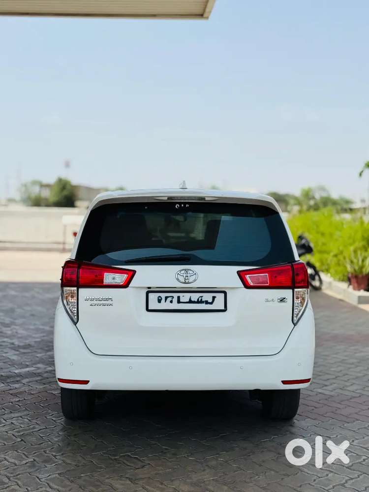 Toyota Innova Crysta 2024 Diesel Well Maintained